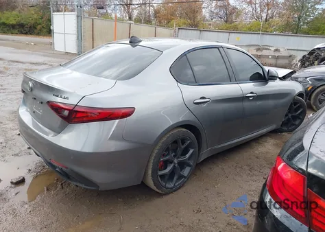 2020 Alfa Romeo Giulia Ti Sport Awd from USA, damaged, VIN ZARFANBN0L7637064